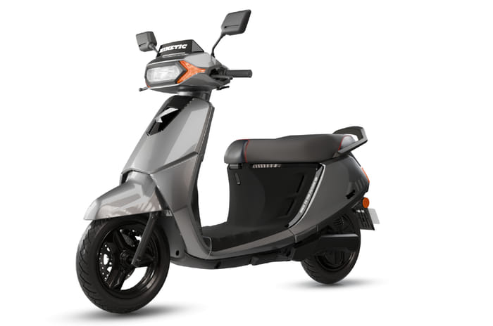 5 electric scooters with largest boots